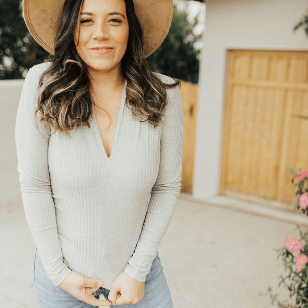 CJLA Scarlet Fitted Long Sleeve Top Heather Grey M and L available